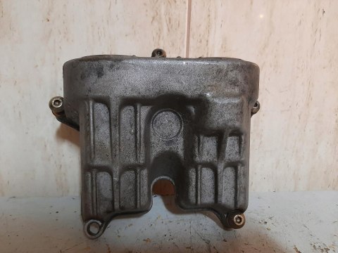 POKRYWA ZAWORÓW GŁOWICY APRILIA ETV 1000