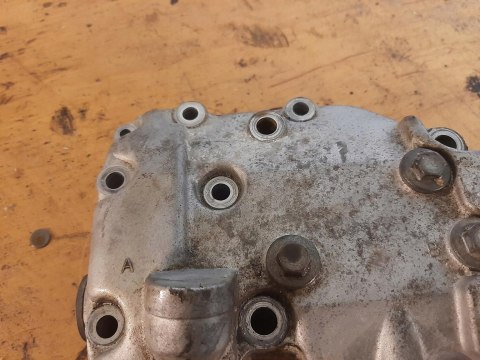 POKRYWA ZAWORÓW GŁOWICY HONDA PC800 PACIFIC COAST