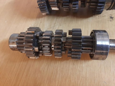 SKRZYNIA BIEGÓW KPL HONDA CB 500 PC26E SKRZYNIA BIEGÓW KPL HONDA CB 500 PC26E