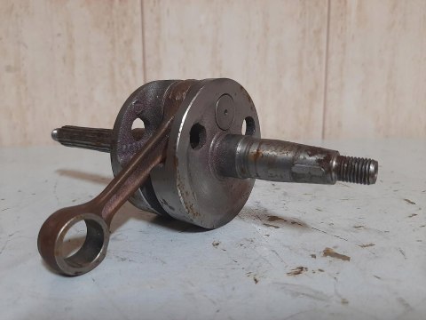 WAŁ KORBOWY GILERA RUNNER 50