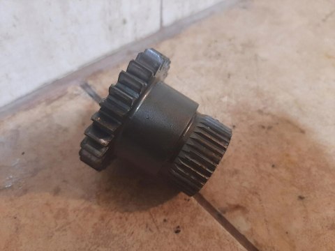 TRYB KOŁO ZĘBATE ZĘBATKA HONDA TRX 300 BIG RED TRYB KOŁO ZĘBATE ZĘBATKA HONDA TRX 300 BIG RED