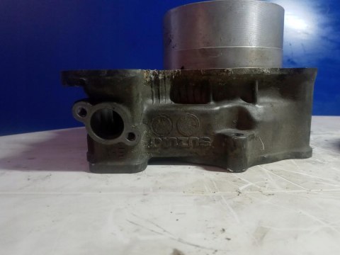 CYLINDER TŁOK SUZUKI TL 1000 S CYLINDER TŁOK SUZUKI TL 1000 S