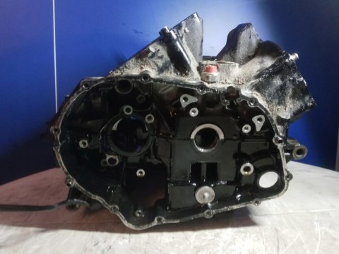 KARTER BLOK SILNIKA HONDA MAGNA VF 500 V30 KARTER BLOK SILNIKA HONDA MAGNA VF 500 V30