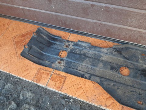 OSŁONA OBUDOWA PODŁOGA WYPEŁNIENIE ARCTIC CAT 400