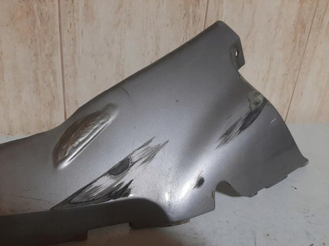 PŁUG BOCZEK OWIEWKA OSŁONA HONDA CBR 1000F PŁUG BOCZEK OWIEWKA OSŁONA HONDA CBR 1000F