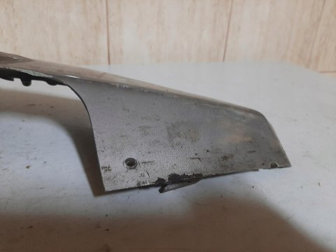 PŁUG BOCZEK OWIEWKA OSŁONA HONDA CBR 1000F PŁUG BOCZEK OWIEWKA OSŁONA HONDA CBR 1000F