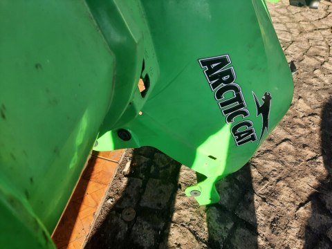 POKRYWA PLASTIK NADKOLE OSŁONA ARCTIC CAT 400 POKRYWA PLASTIK NADKOLE OSŁONA ARCTIC CAT 400