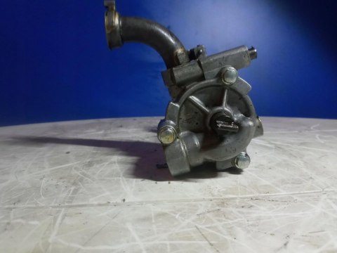 POMPA OLEJU HONDA MAGNA VF 750 POMPA OLEJU HONDA MAGNA VF 750