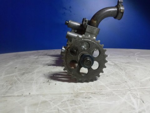 POMPA OLEJU HONDA MAGNA VF 750 POMPA OLEJU HONDA MAGNA VF 750