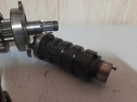 SKRZYNIA BIEGÓW KOMPLET YAMAHA TDM 850 SKRZYNIA BIEGÓW KOMPLET YAMAHA TDM 850