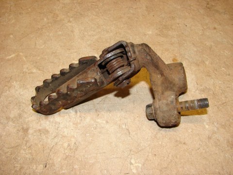 SUZUKI DR 650 R - set kierowcy lewy