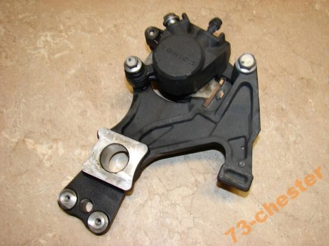 SUZUKI GSR 600 ABS - zacisk hamulcowy tył SUZUKI GSR 600 ABS - zacisk hamulcowy tył