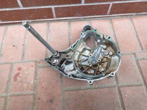 DEKIEL ALTERNATORA POKRYWA HONDA TRX 300 BIGRED DEKIEL ALTERNATORA POKRYWA HONDA TRX 300 BIGRED