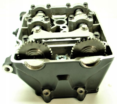 HONDA CB 500 F PC 44 E głowica HONDA CB 500 F PC 44 E głowica