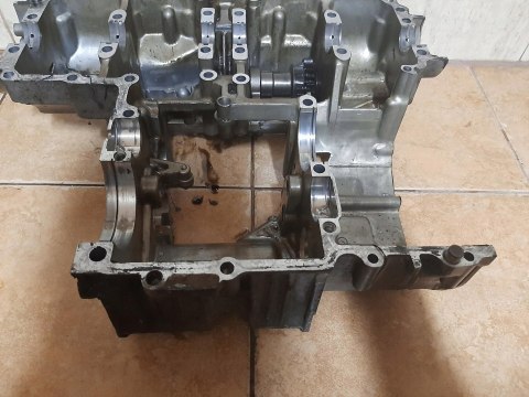 KARTER BLOK SILNIKA DOLNY HONDA CBR 1000F KARTER BLOK SILNIKA DOLNY HONDA CBR 1000F
