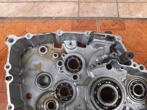 KARTER BLOK SILNIKA POŁÓWKA KAWASAKI KLF 250 KARTER BLOK SILNIKA POŁÓWKA KAWASAKI KLF 250