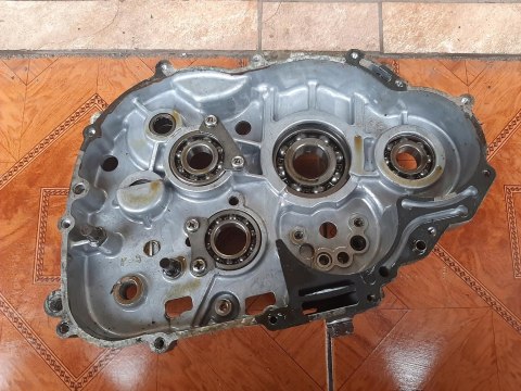 KARTER BLOK SILNIKA POŁÓWKA KAWASAKI KLF 250 KARTER BLOK SILNIKA POŁÓWKA KAWASAKI KLF 250
