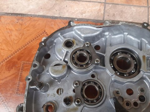KARTER BLOK SILNIKA POŁÓWKA KAWASAKI KLF 250 KARTER BLOK SILNIKA POŁÓWKA KAWASAKI KLF 250