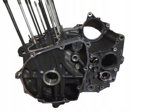 KARTER BLOK SILNIKA SUZUKI GSX R 750 R716