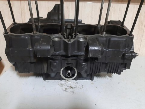 KARTER BLOK SILNIKA SUZUKI GSX R 750 R716 KARTER BLOK SILNIKA SUZUKI GSX R 750 R716