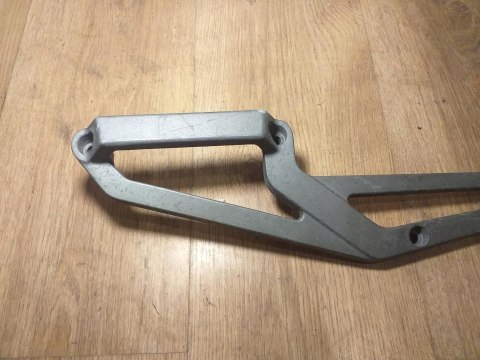 STELAŻ UCHWYT MOCOWANIE SUZUKI DR 650