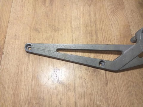 STELAŻ UCHWYT MOCOWANIE SUZUKI DR 650