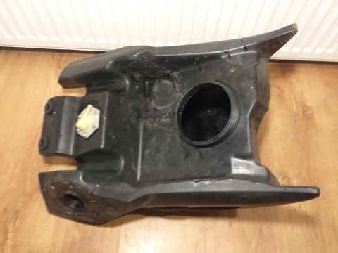 ZBIORNIK PALIWA BAK BMW F650 CS ZBIORNIK PALIWA BAK BMW F650 CS