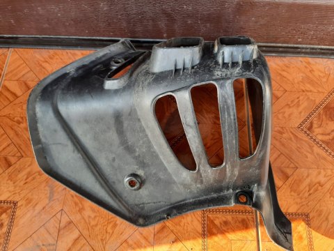 OWIEWKA OSŁONA PODNÓŻKA PODŁOGA KAWASAKI KFX 700 OWIEWKA OSŁONA PODNÓŻKA PODŁOGA KAWASAKI KFX 700