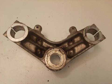PÓŁKA GÓRNA ZAWIESZENIA HONDA CM 125 PÓŁKA GÓRNA ZAWIESZENIA HONDA CM 125
