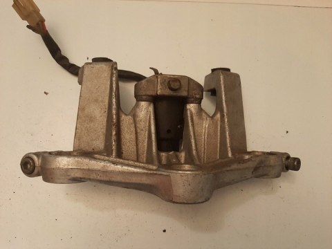 PÓŁKA GÓRNA ZAWIESZENIA YAMAHA TZR 125 PÓŁKA GÓRNA ZAWIESZENIA YAMAHA TZR 125