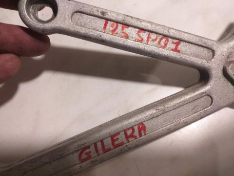 SET PODNÓŻEK GILERA SP01 SET PODNÓŻEK GILERA SP01