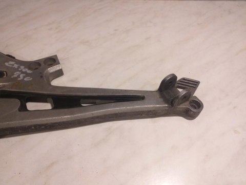 SET PODNÓŻEK KAWASAKI GPZ 900 SET PODNÓŻEK KAWASAKI GPZ 900