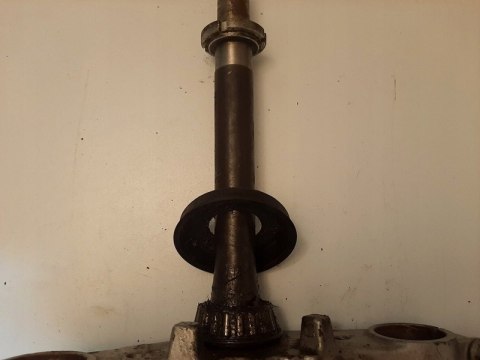 SZTYCA PÓŁKA DOLNA SUZUKI GSF BANDIT