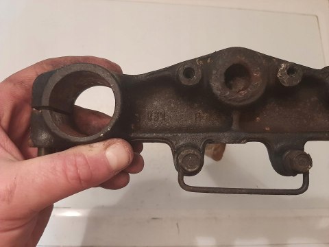 SZTYCA PÓŁKA DOLNA ZAWIESZENIA HONDA NX 125 SZTYCA PÓŁKA DOLNA ZAWIESZENIA HONDA NX 125