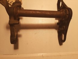SZTYCA PÓŁKA GÓRNA DOLNA KOMPLET SUZUKI RG 80 125