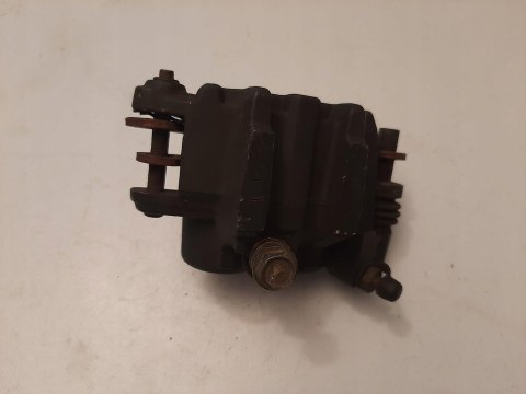 ZACISK HAMULCOWY KAWASAKI KFX 700 STAN BDB ZACISK HAMULCOWY KAWASAKI KFX 700 STAN BDB