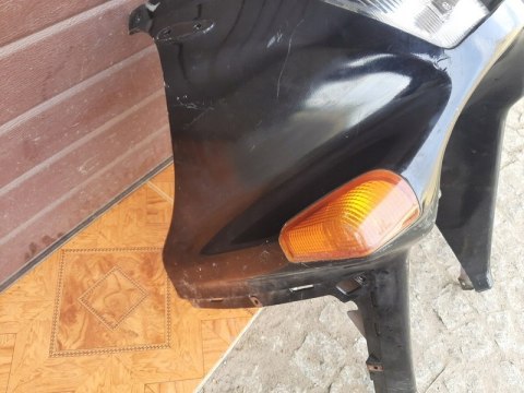 CZASZA LAMPA PRZÓD KAWASAKI GPZ 1000 CZASZA LAMPA PRZÓD KAWASAKI GPZ 1000