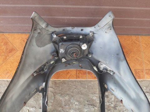CZASZA LAMPA PRZÓD KAWASAKI GPZ 1000 CZASZA LAMPA PRZÓD KAWASAKI GPZ 1000