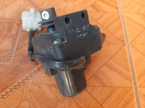 EXUP SILNICZEK ZAWORU YAMAHA RD 350 LC EXUP SILNICZEK ZAWORU YAMAHA RD 350 LC