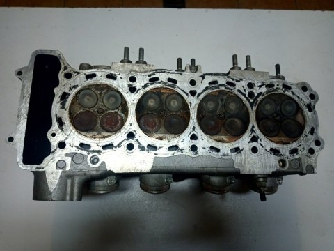 GŁOWICA WAŁKI KOMPLETNA HONDA CBR 900 RR GŁOWICA WAŁKI KOMPLETNA HONDA CBR 900 RR