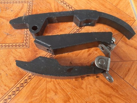 ŁAŃCUCH ŚLIZGI ROZRZĄDU ŁAŃCUCHA KAWASAKI GPX 600 ŁAŃCUCH ŚLIZGI ROZRZĄDU ŁAŃCUCHA KAWASAKI GPX 600