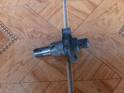 NAPINACZ ŁAŃCUSZKA ŁAŃCUCHA HONDA CBR 600 F1 PC19 NAPINACZ ŁAŃCUSZKA ŁAŃCUCHA HONDA CBR 600 F1 PC19