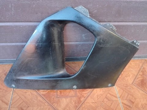 OWIEWKA BOCZNA HONDA CBR 900 OWIEWKA BOCZNA HONDA CBR 900