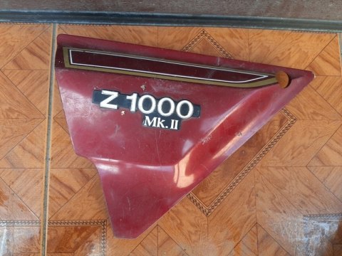 OWIEWKA BOCZNA OSŁONA KAWASAKI Z1000 MK 2 KLASYK OWIEWKA BOCZNA OSŁONA KAWASAKI Z1000 MK 2 KLASYK