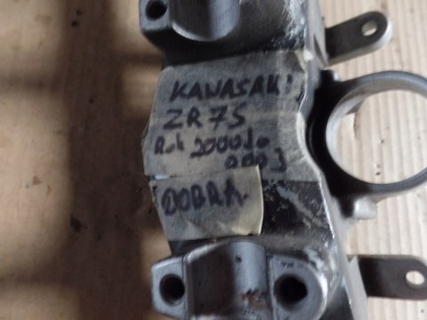 PÓŁKA GÓRNA KAWASAKI ZR 750 PÓŁKA GÓRNA KAWASAKI ZR 750