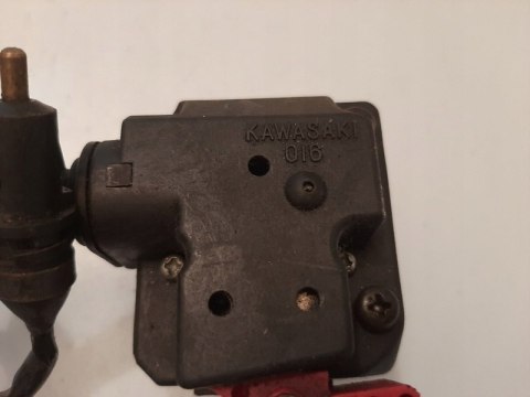 PRZEŁĄCZNIK LEWY KAWASAKI GPZ750 TURBO ZX750E 016 PRZEŁĄCZNIK LEWY KAWASAKI GPZ750 TURBO ZX750E 016