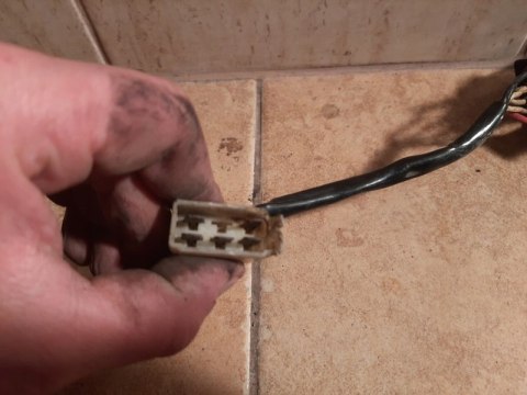 REGULATOR NAPIĘCIA HONDA CB 750 SB6B-9