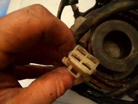 STATOR UZWOJENIE ALTERNATOR KAPA YAMAHA XS 1100 STATOR UZWOJENIE ALTERNATOR KAPA YAMAHA XS 1100