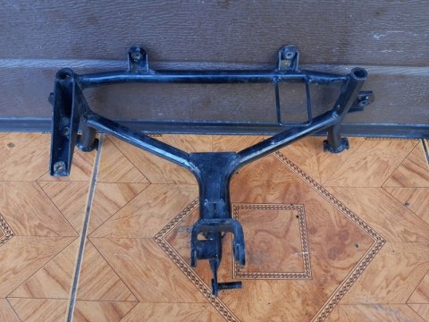 STELAŻ LICZNIKA ZEGARÓW UCHWYT KAWASAKI ZXR 750 H STELAŻ LICZNIKA ZEGARÓW UCHWYT KAWASAKI ZXR 750 H