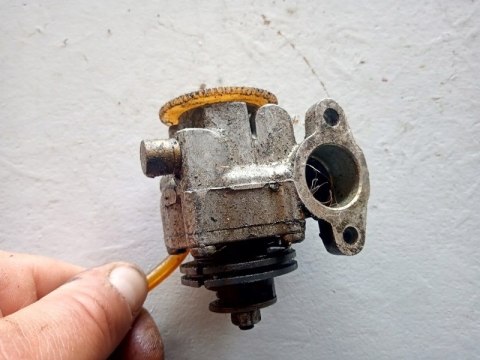 DOZOWNIK POMPA OLEJU YAMAHA DT TZR TDR RD 3302752 DOZOWNIK POMPA OLEJU YAMAHA DT TZR TDR RD 3302752